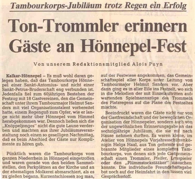1983 Zeitungsartikel Tonfiguren